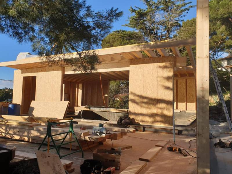 Entreprise de construction en ossature bois proche de Montpellier en région Occitanie réalisant une rénovation en ossature bois