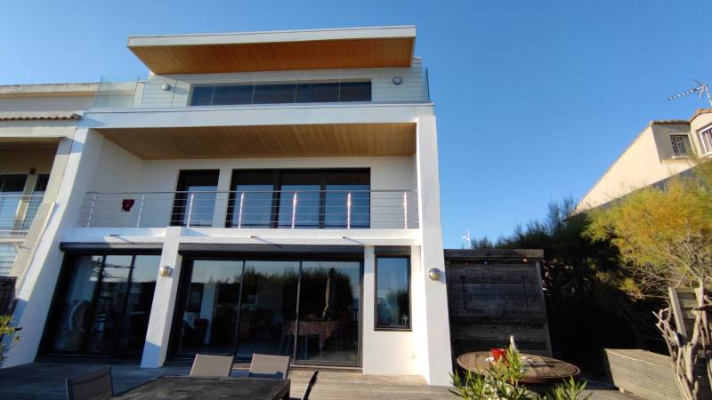 Démarche de construction d'un étage : ossature bois en action