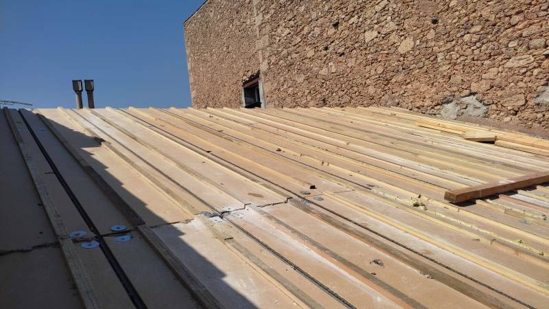 Couvreur à Montpellier pour couverture en tuiles et ardoises