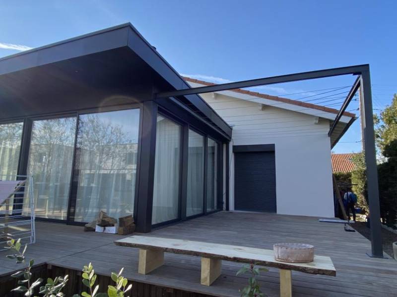 aménagement d'un espace de vie extérieur en ossature bois à Montpellier