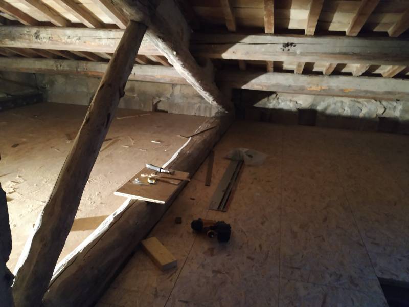 Faire réaliser un devis gratuit pour la rénovation de votre toiture dans l'Hérault, proche de Montpellier