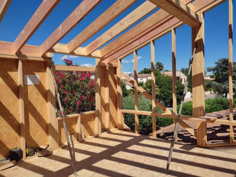 UNIVERS BOIS, Fabrication de l'étage d'une extension en ossature bois pour une maison individuelle à Lattes, Choisir le bois pour l'environnement