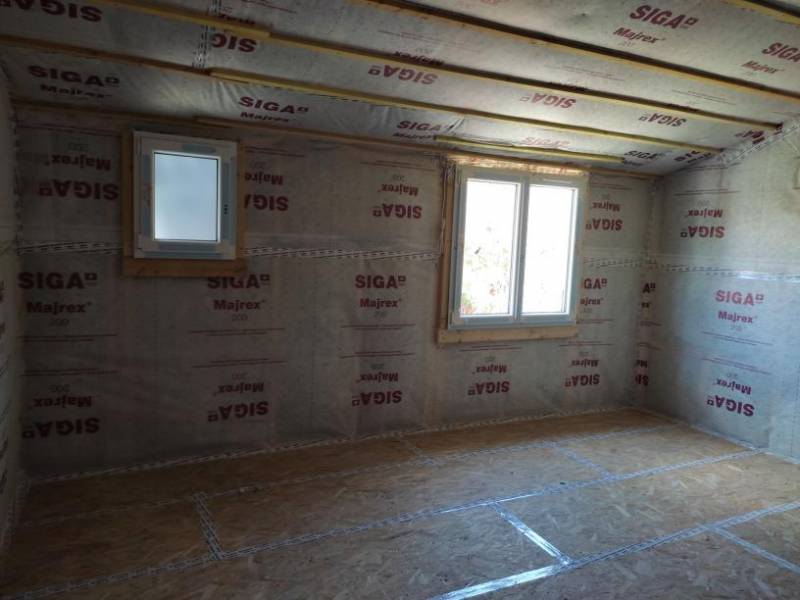 UNIVERS BOIS Intérieur d'une extension en ossature bois réalisée à Lattes, proche de Montpellier par notre équipe de professionnel du bois