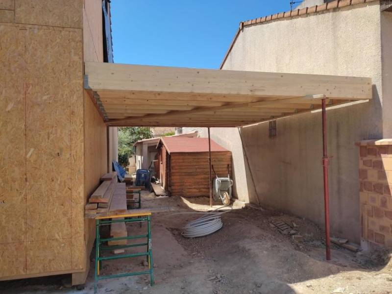 UNIVERS BOIS Fabrication et pose d'une extension a étage pour agrandir la surface habitable d'une habitation à Lattes aux alentours de Montpellier OCCITANIE