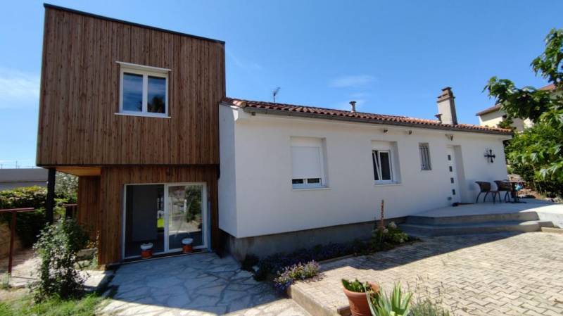 Extension en ossature bois moderne au Crès