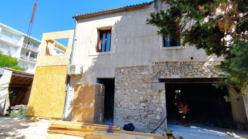 Fabrication et pose de maison et extension en bois proche de Fabrègues et montpellier dans le 34